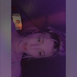 Meet your Posher, Isabelle